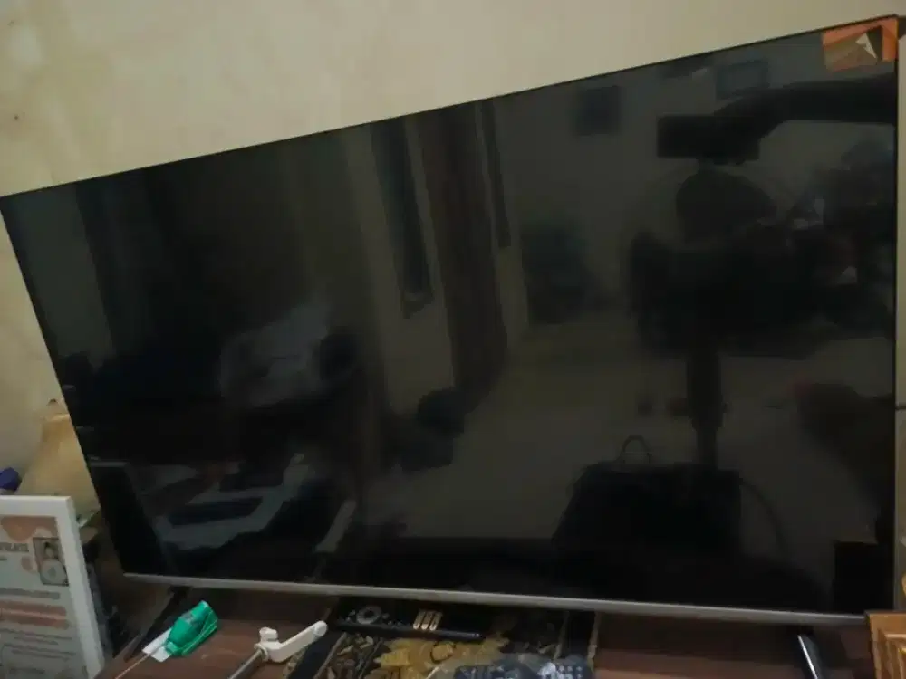 Televisi Merk TCL 43 Inci