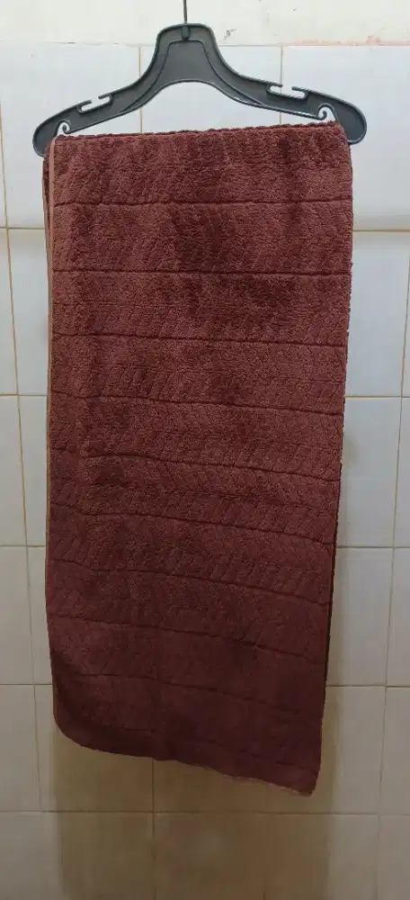 HANDUK MANDI JUMBO SIZE 90x160 CM