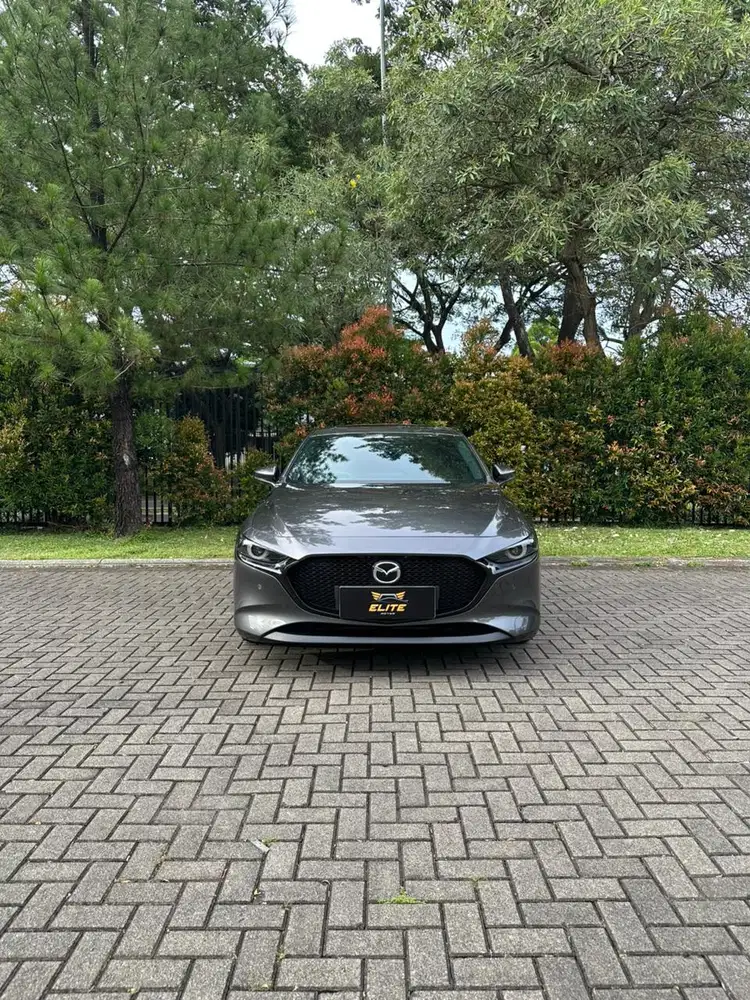 Mazda 3 Hatchback 2.0 SKYACTIV-G 2022