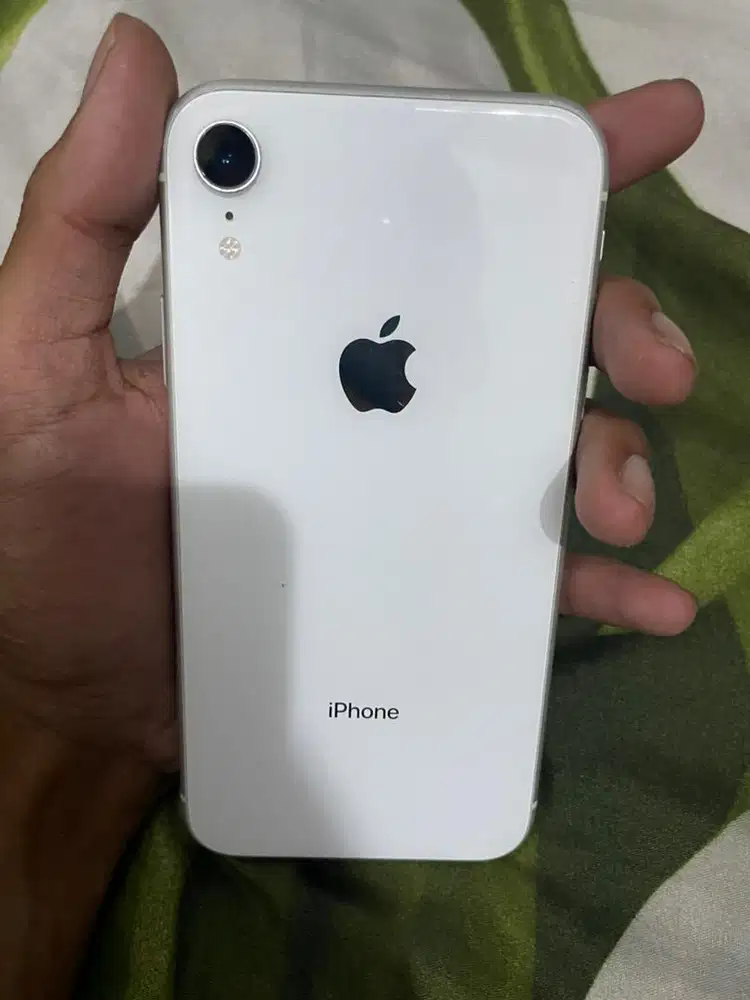 Iphone XR Mulus All Op lancar jaya siap pakai HP + dus