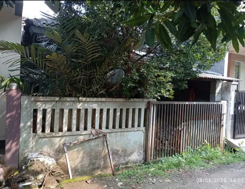 Rumah  lama di Cluster