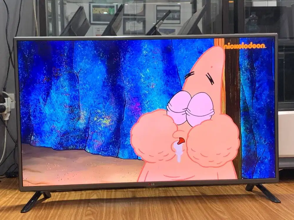 TV LED LG 42Inch Digital TV FullHD Normal Bergaransi