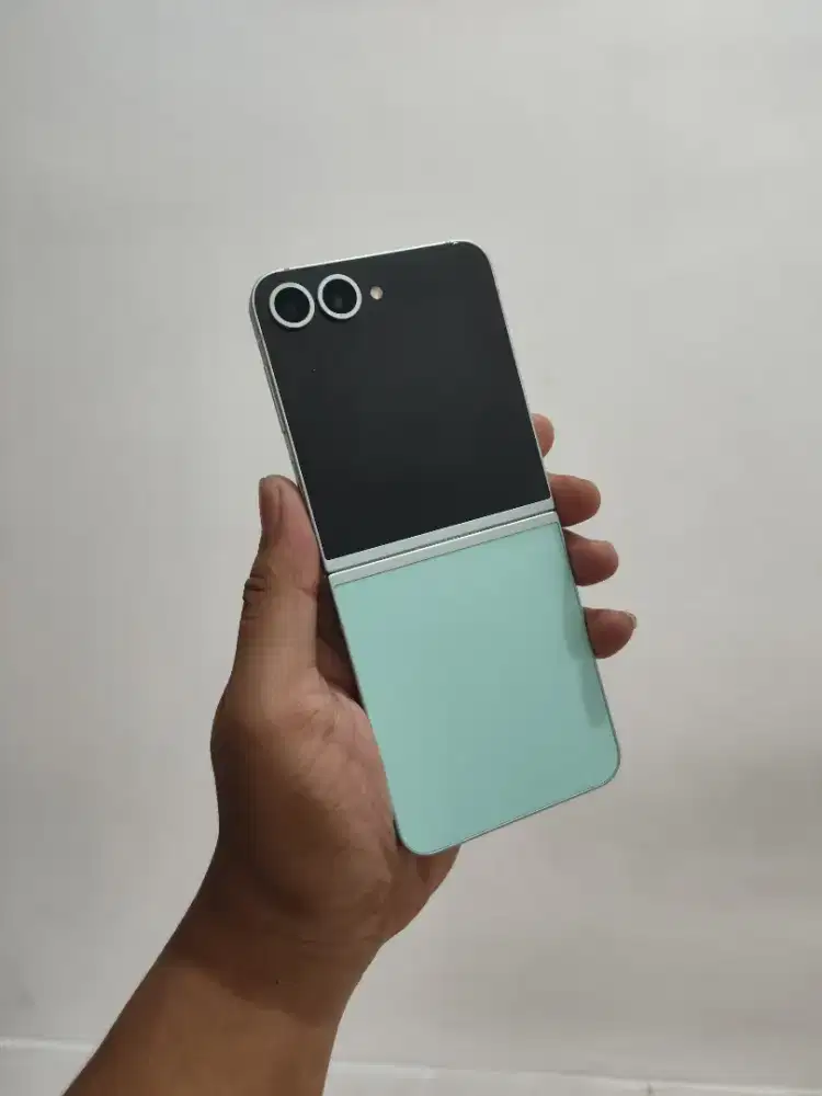 SAMSUNG Z FLIP 6 5G RAM 12/512GB SEIN