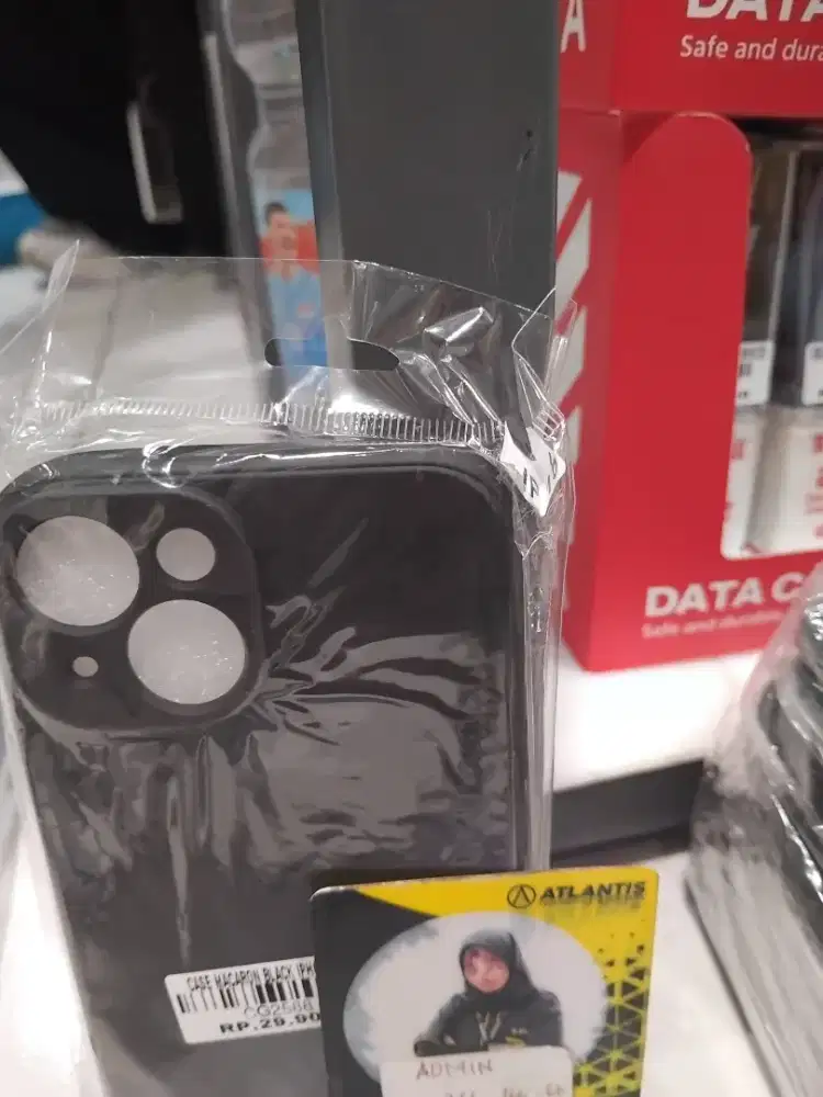 CASE MACARON BLACK IPHONE 15 | ATLANTIS DAHSYAT