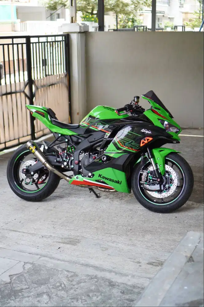 Kawasaki Ninja ZX25RR 2025