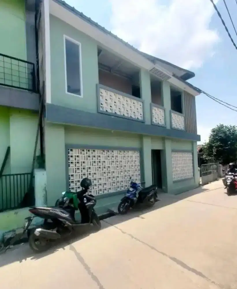 DI JUAL KONTRAKAN 20 PINTU DI KARAWANG BARAT DEKAT HOTEL SWIS BELIN