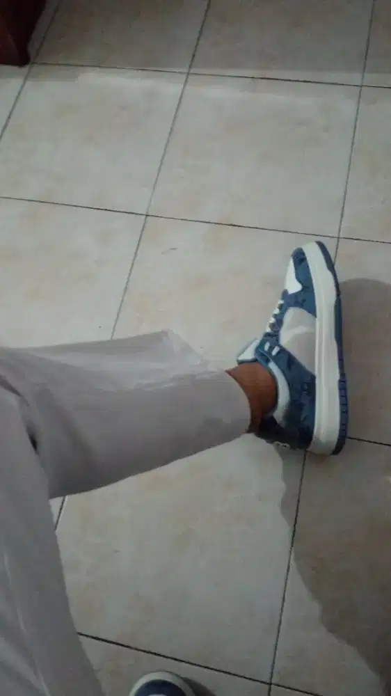 sepatu baru 1×pemakaian