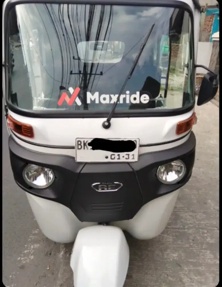 DIJUAL BAJAJ WARNA PUTIH