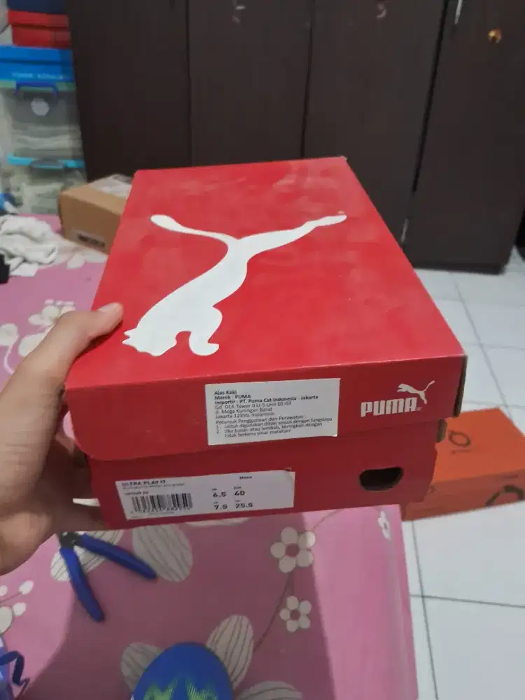 Sepatu futsal second puma ultra play it