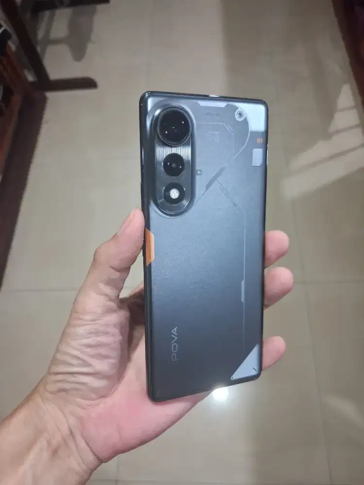 Tecno Pova Curve 5g Ram8/256gb