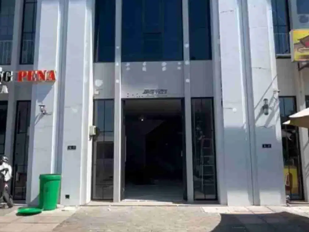 Disewakan Ruko WBM Grand Palais Siap Huni