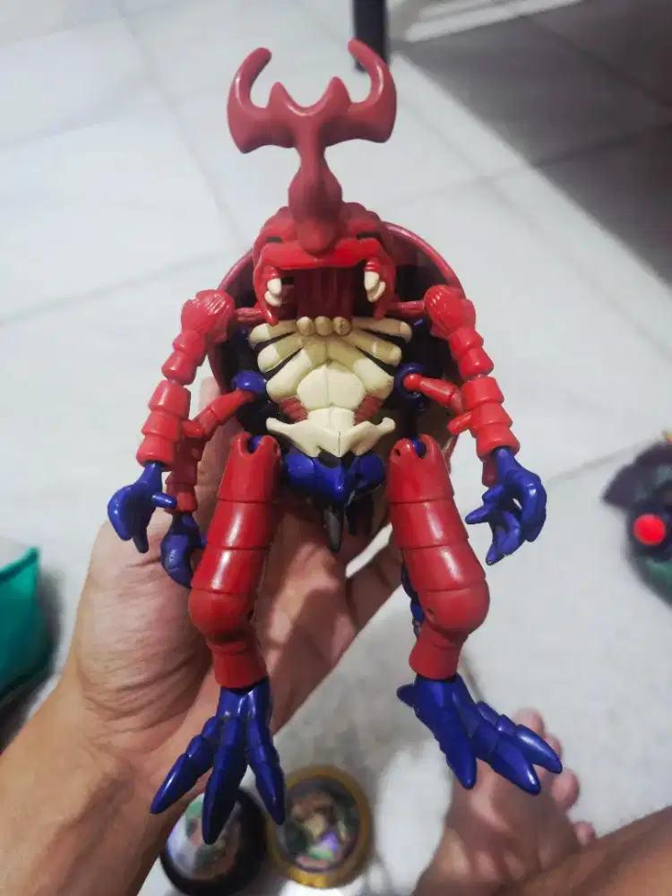 Jual mainan Digimon lawas Kabuterimon
