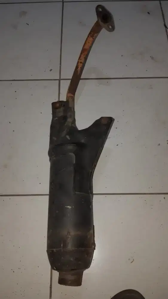 Di jual cepat knalpot Mio j original bronk