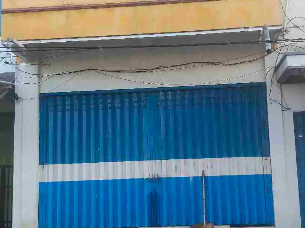 Disewakan ruko 2lantai siap huni