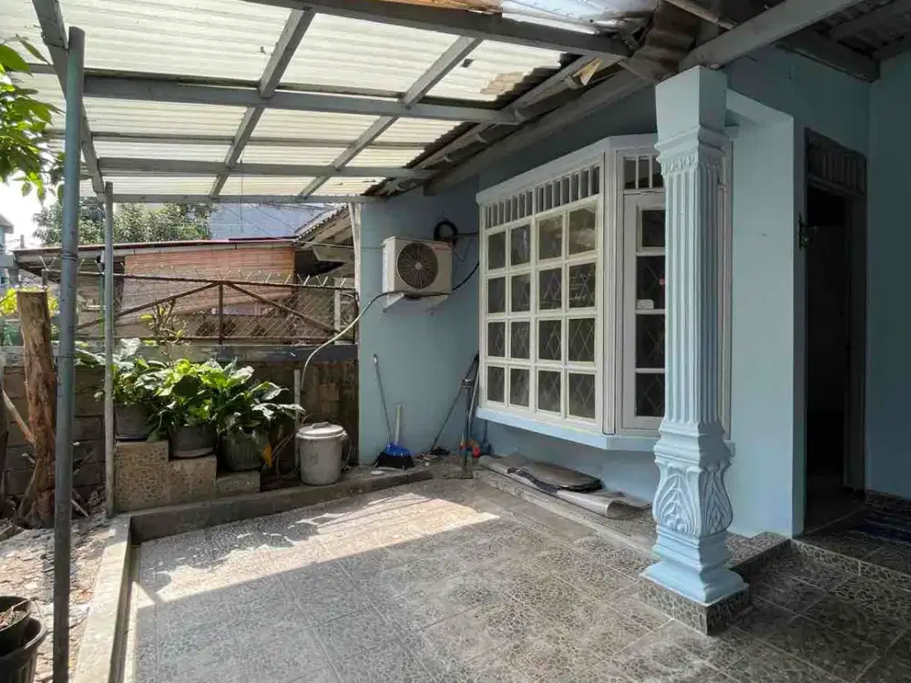 Di sewa Rumah sektor 4 Bintaro Jaya