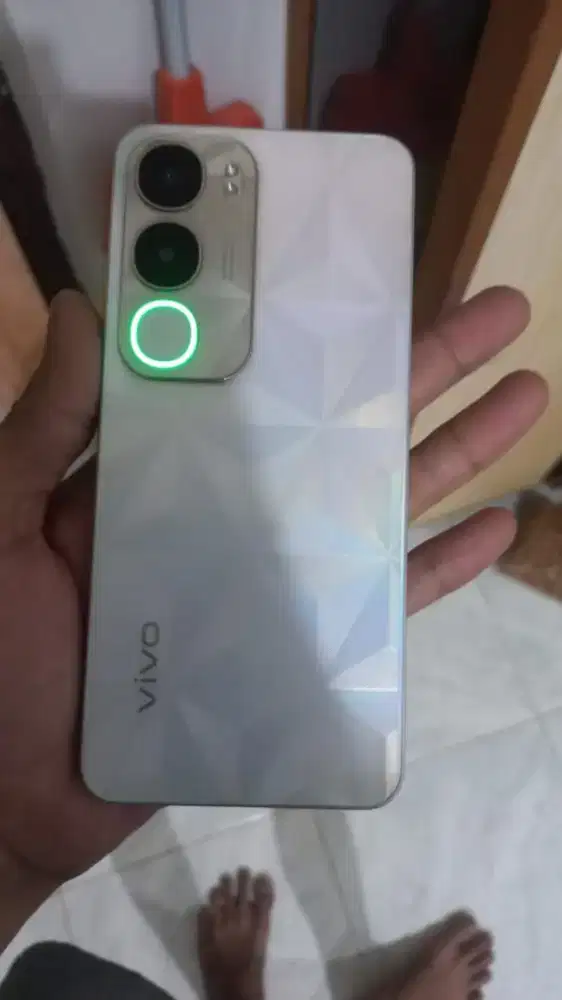 Vivo y19s ram 4+4/128gb batangan Harga NETT