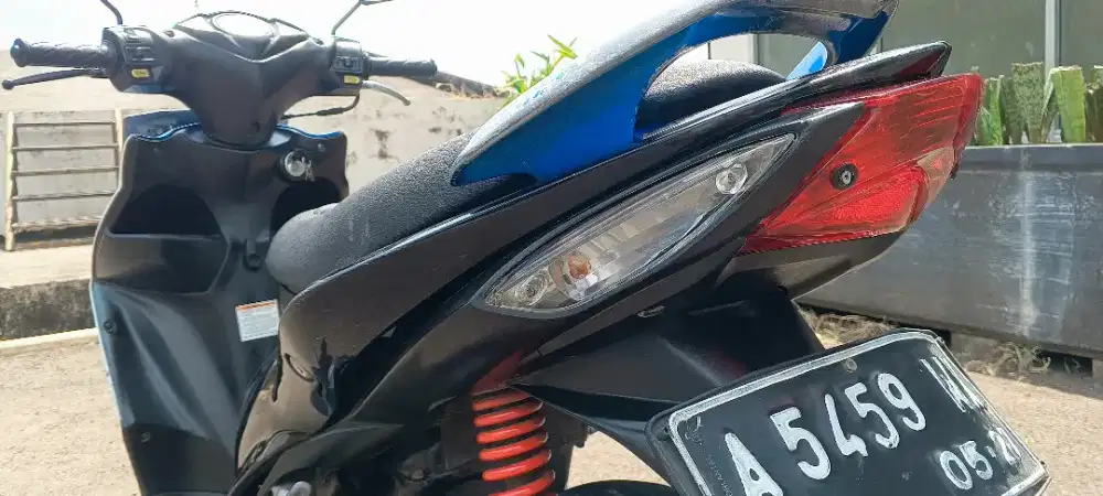 Suzuki Skydrive Skywave original sehat surat lengkap pajak hidup