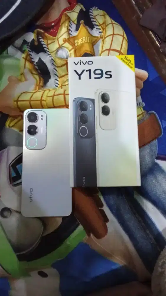 vivo y19s ram 8/128