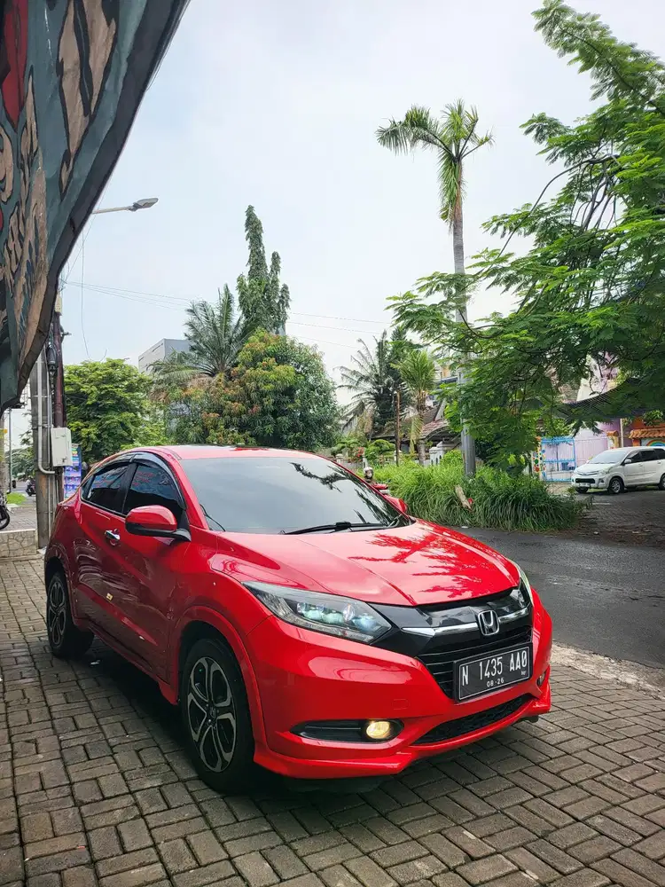 [Gress Mobil Kutisari]Hrv Prestige Sunroof 1.8 AT Tahun 2016