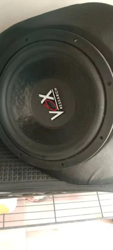 Subwoofer vox 12 inch
