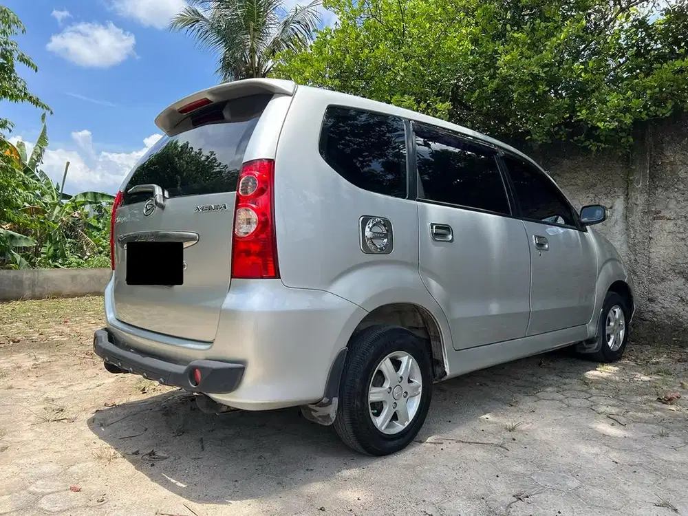 Daihatsu Xenia Li 1000cc 2008