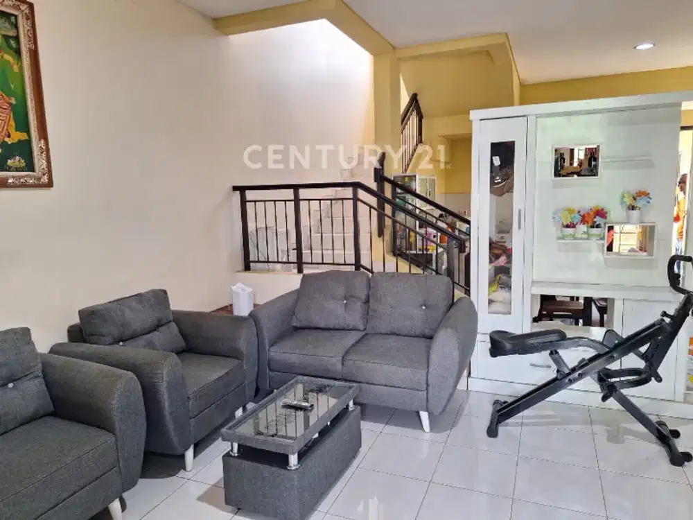 Rumah Tropikana Jababeka Dekat Depan Taman Botanika