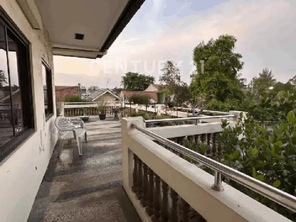 Rumah Semi Furnish Strategis Di Lippo Cikarang Meadow Green