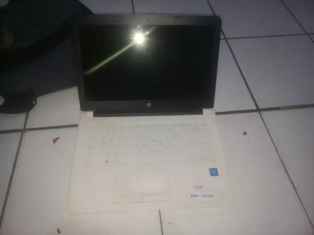Laptop hp bekas