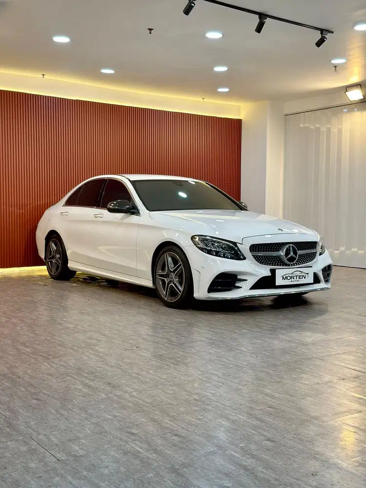 Mercedes Benz C 200 AMG Final Edition 2021 Odo 32 Ribu Record Garansi