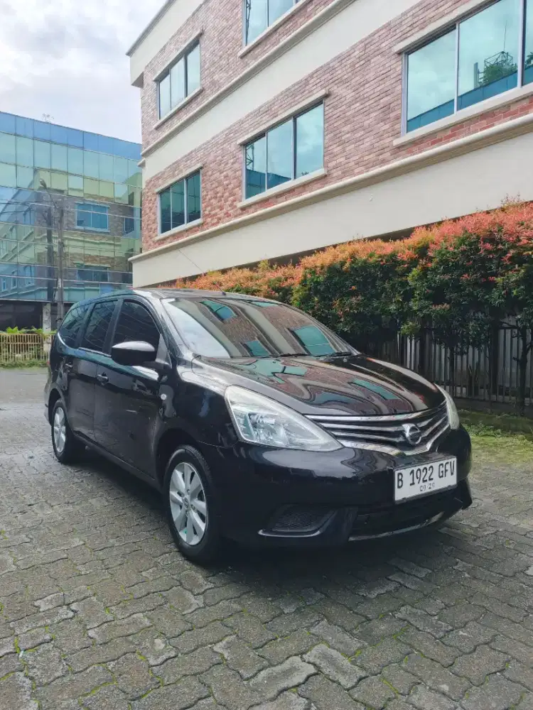 Nissan Grand Livina 1.5 SV Manual 2014