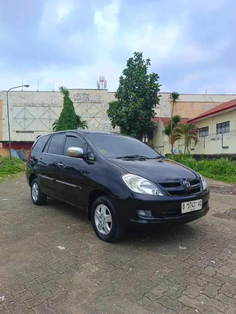 Toyota Kijang Innova 2.0 G A/T 2006
