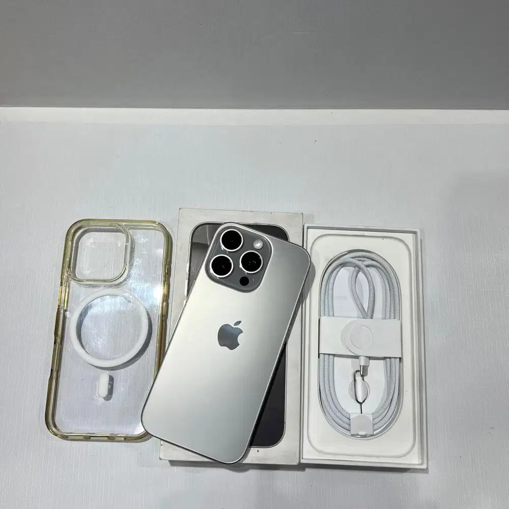 iphone 16 pro ibox bh 100 cc 32x aksesoris masih baru fullset original