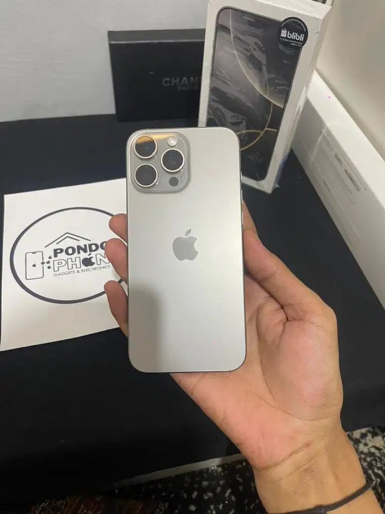 Iphone 16 pro max ibox garansi on