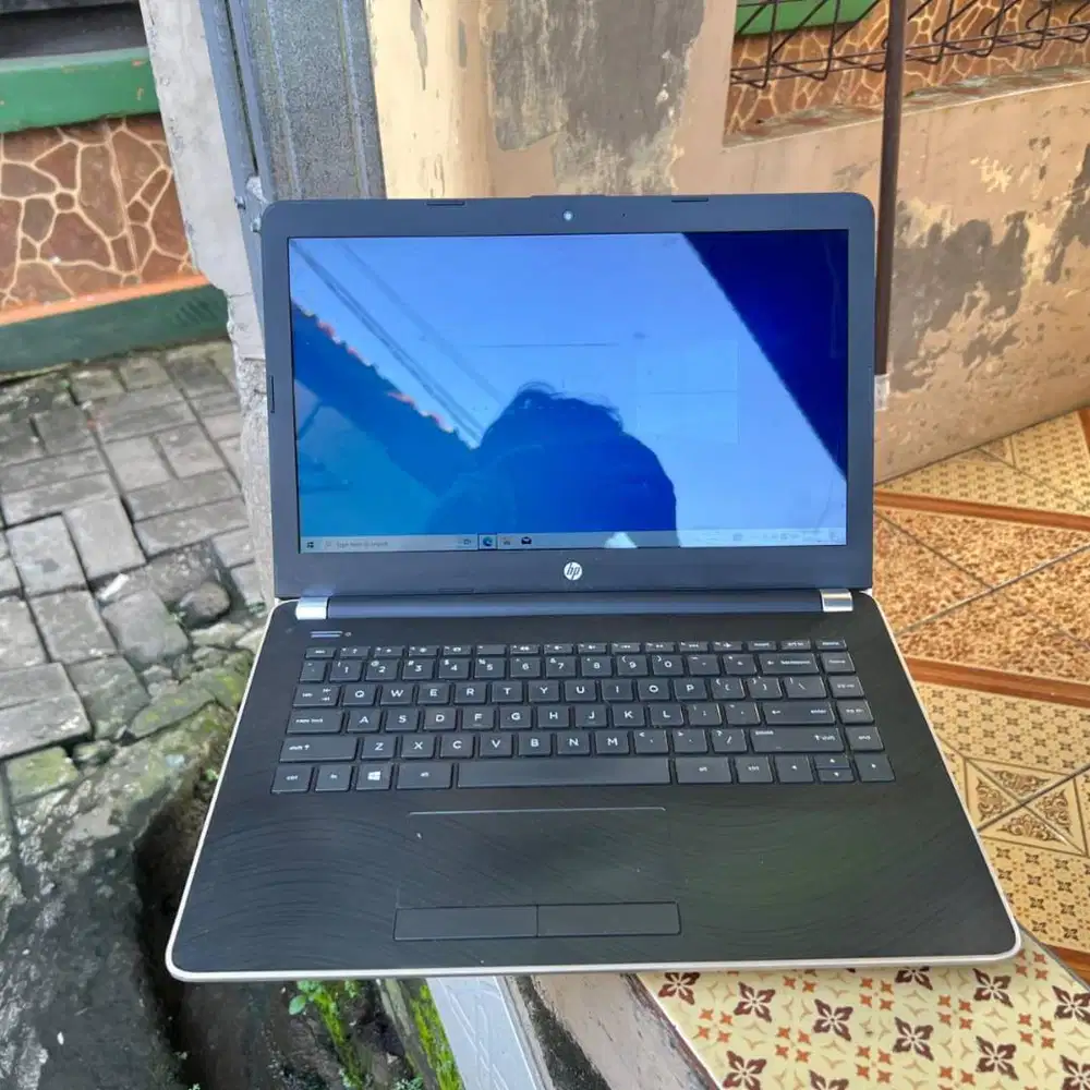 Dijual Laptop HP 14-bw0xx