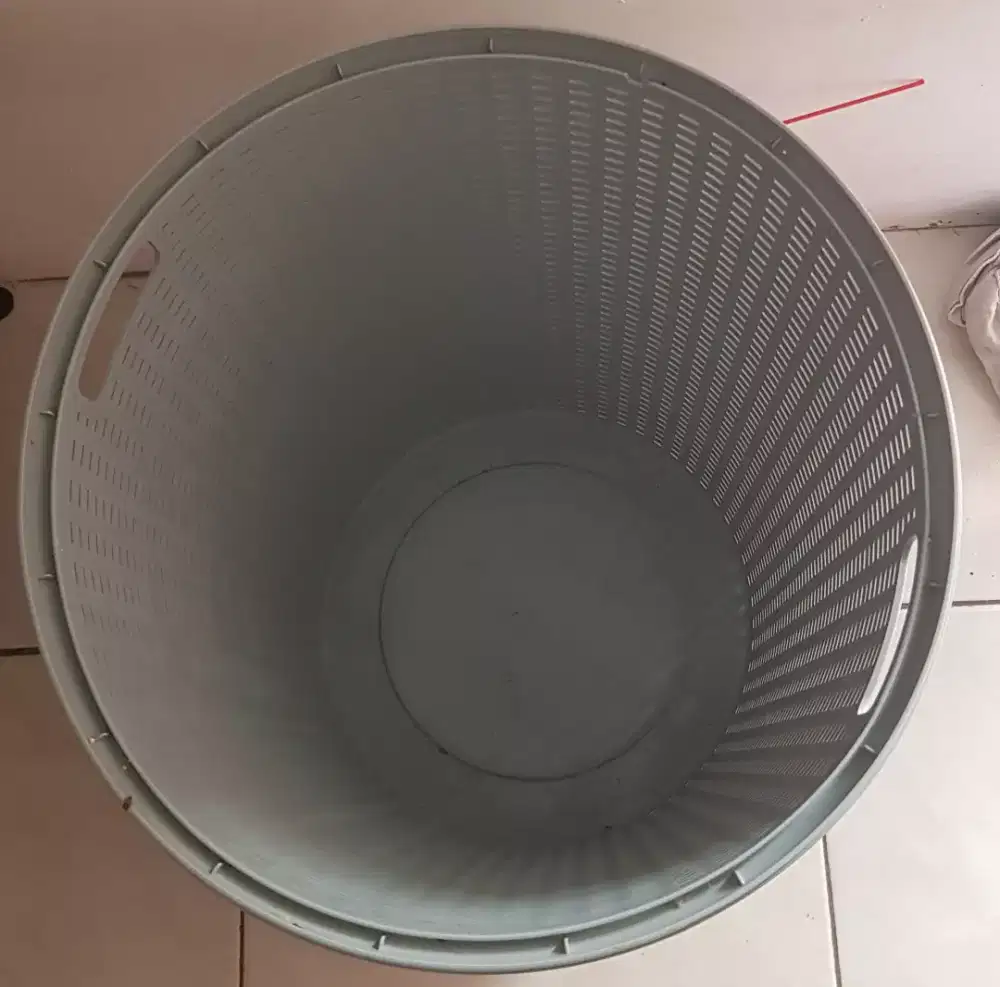 Keranjang pakaian / loundry