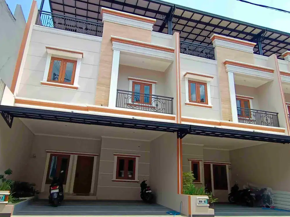 Cluster Mewah 3Lantai