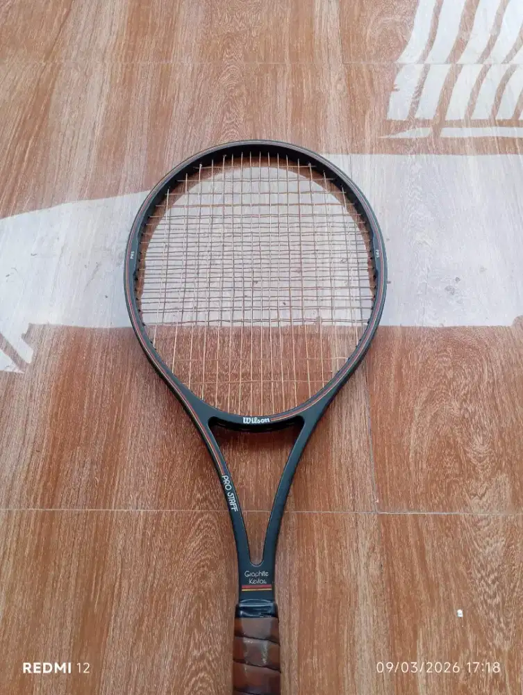 Raket tenis wilson pro staff