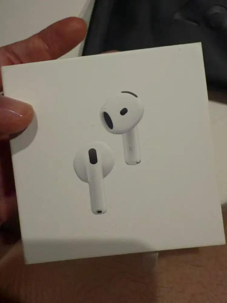 Airpods 4 anc bnob