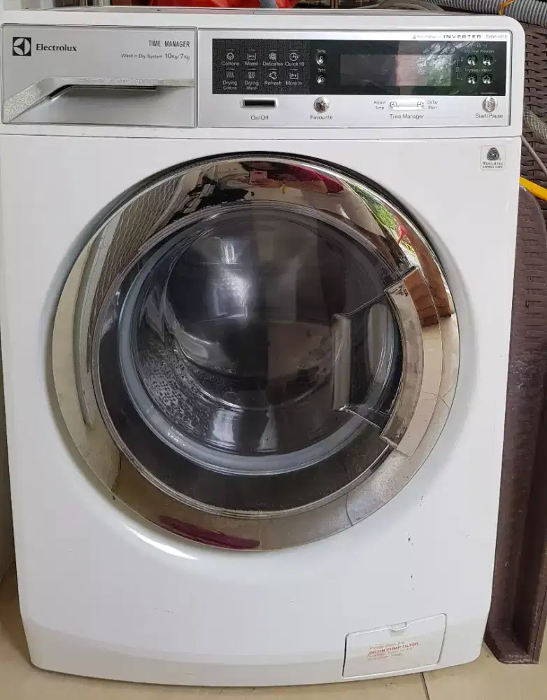 Mesin cuci elextrolux 10 kg
