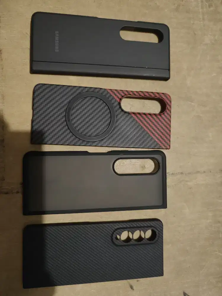 Z fold 4 case murah terawat