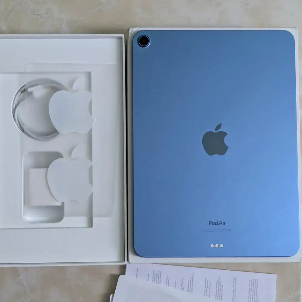 IPad Air 5 M1 like new 100%