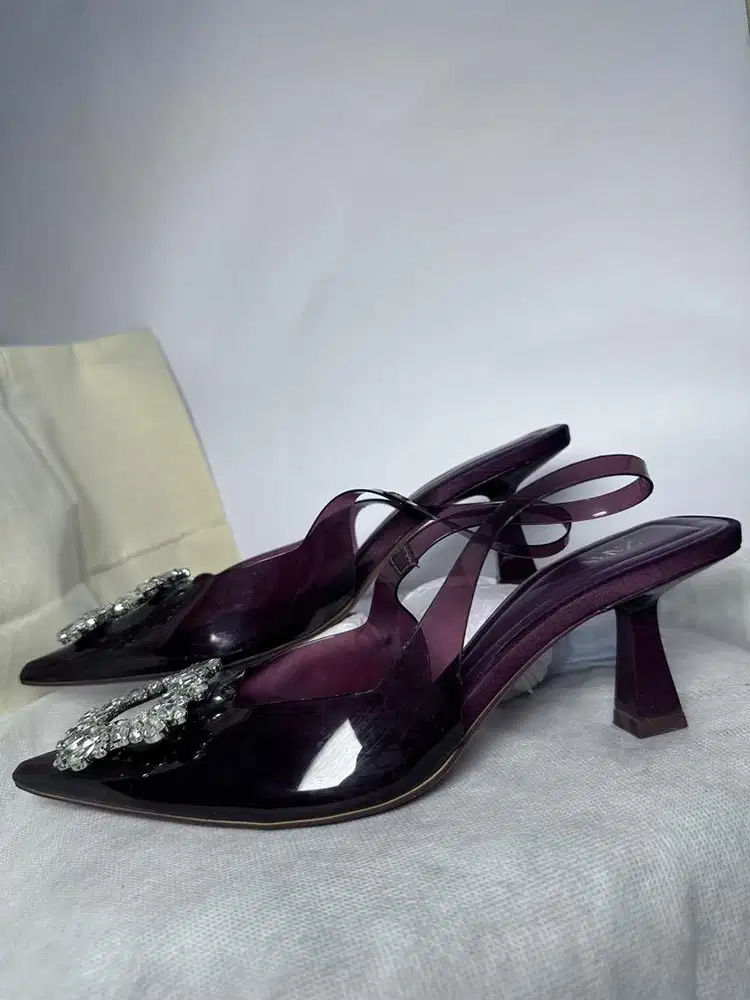 Maroon high heels original zara