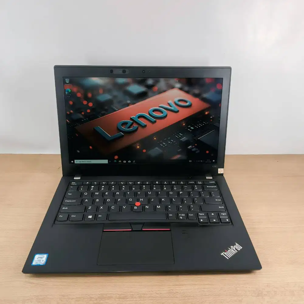 Lenovo thinkpad x280 intel core i5 8250u 8Gb 256Gb SSD Mulus no minus