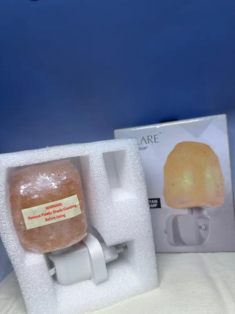Himalayan salt lamp
