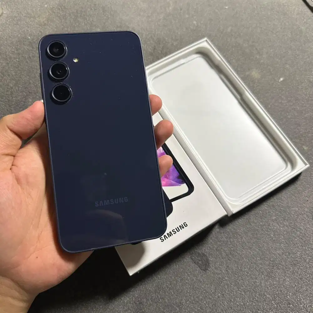 Samsung a35 5G navy resmi sein