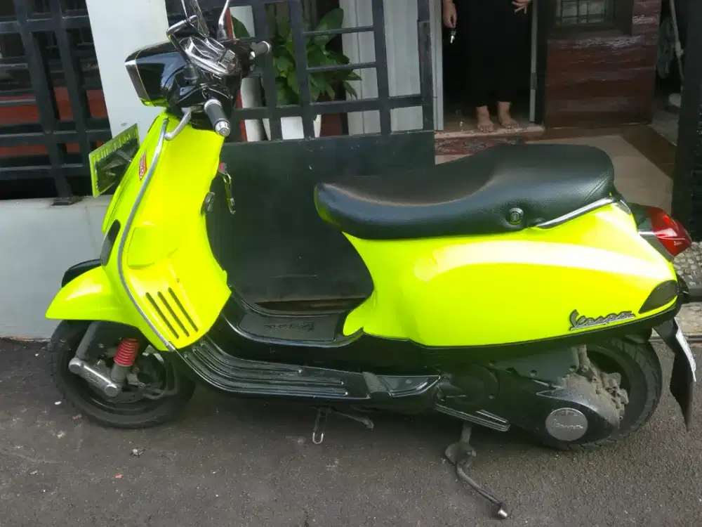 dijual santai vespa S 3V 2016
