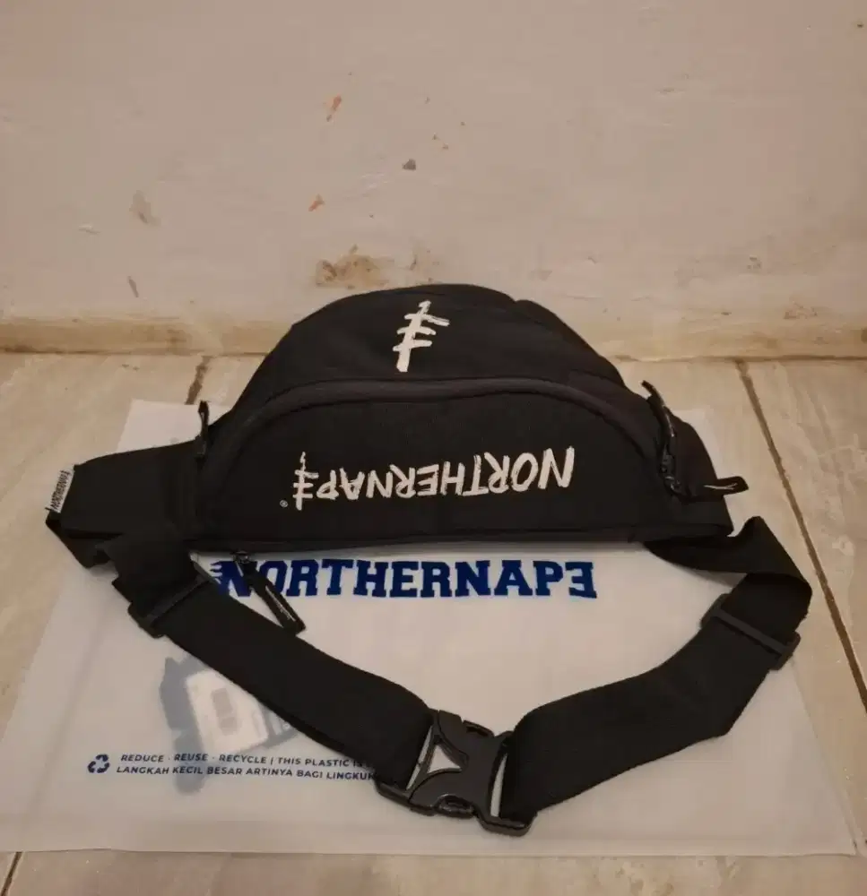 tas northernape waitsbags likenew