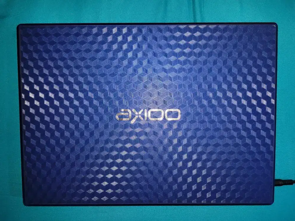 JUAL LAPTOP AXIOO MYBOOK 14F – TIPIS & RINGAN