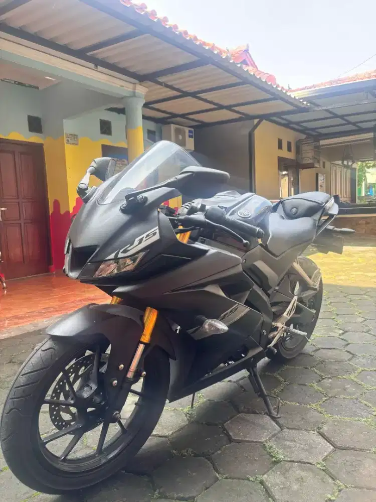 Yamaha R15 CC 155c