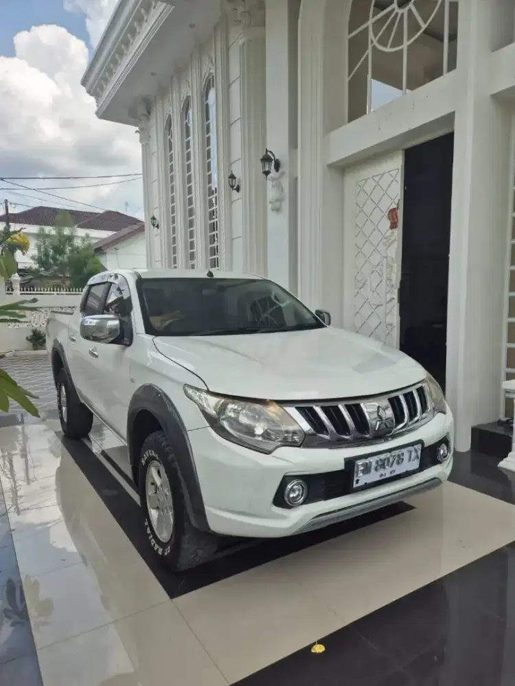Triton DC GLS 4x4 MT Tahun 2018